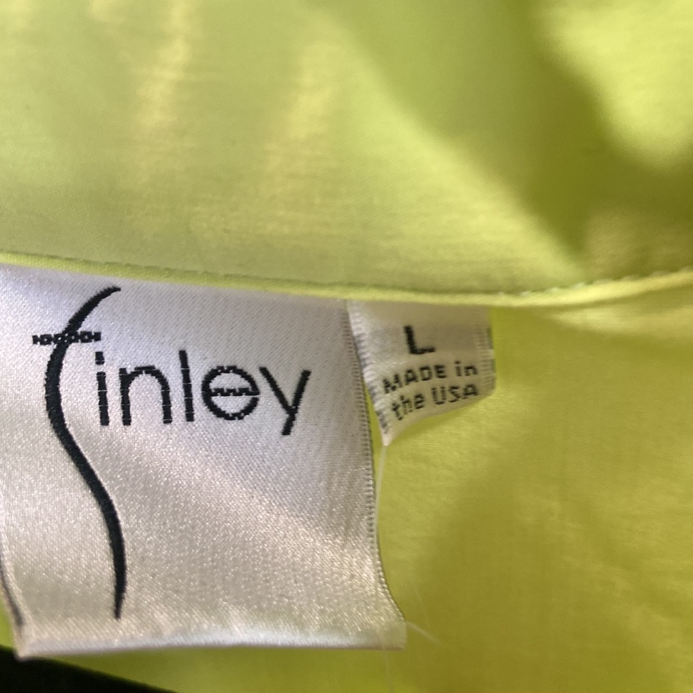 Finley button down - Picture 2 of 3